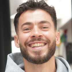 Théo