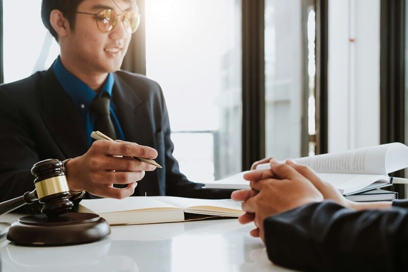 Clauses anti-dilution dans un pacte d'associés : guide pour fondateurs de startup tech