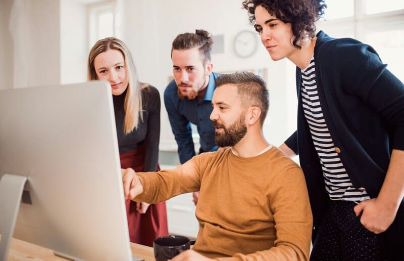 Étude de marché ou test landing page : par quoi commencer pour valider une hypothèse produit ?